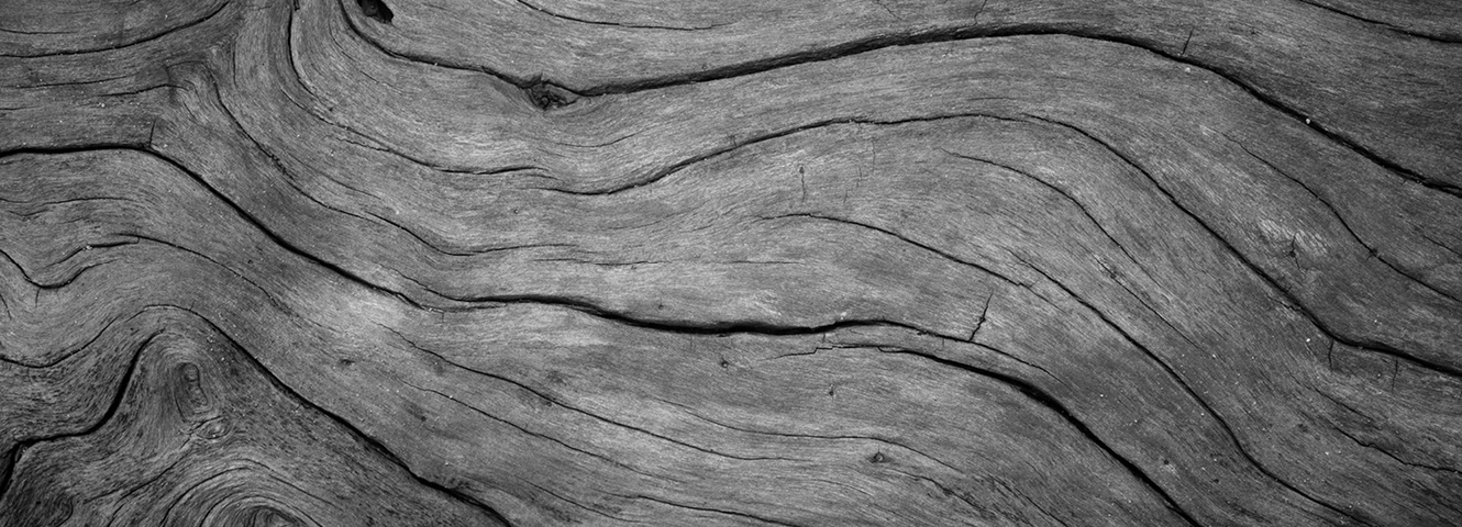 Low contrast wood grain texture.